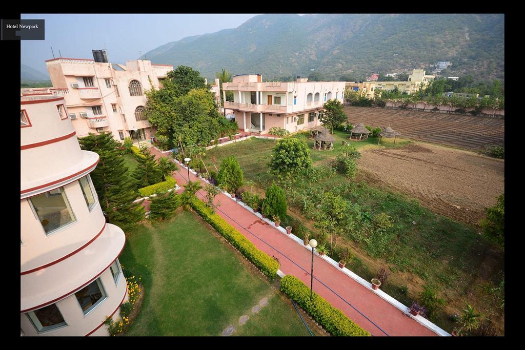 Hotel New Park Pushkar Ngoại thất bức ảnh