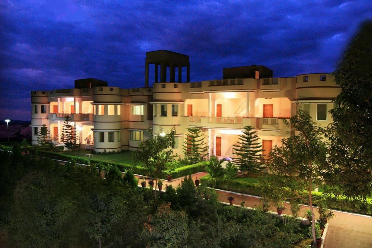 Hotel New Park Pushkar Ngoại thất bức ảnh